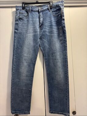 Aeropostale Men's Light Blue Straight Jeans